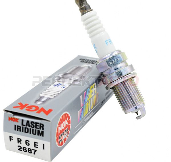 Свеча зажигания