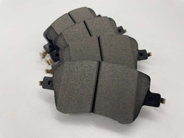 Колодки тормозные передние