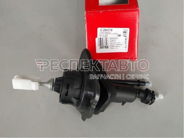 Цилиндр сцепления главный