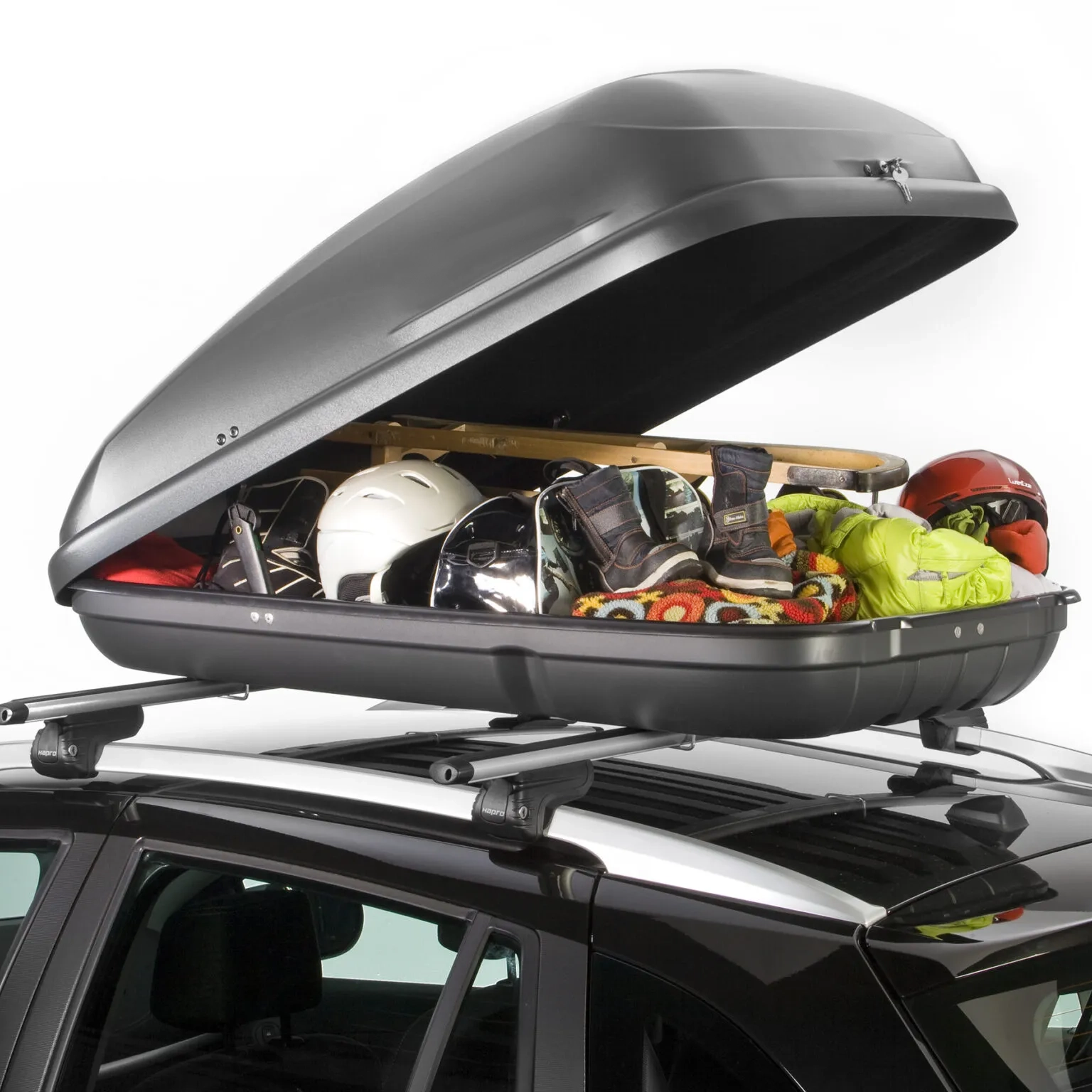 Установка рейлингов и багажников на крышу