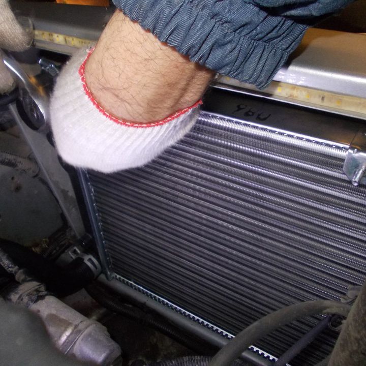 Замена радиатора охлаждения