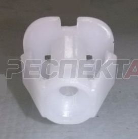 Пистон крепления молдинга двери (II)