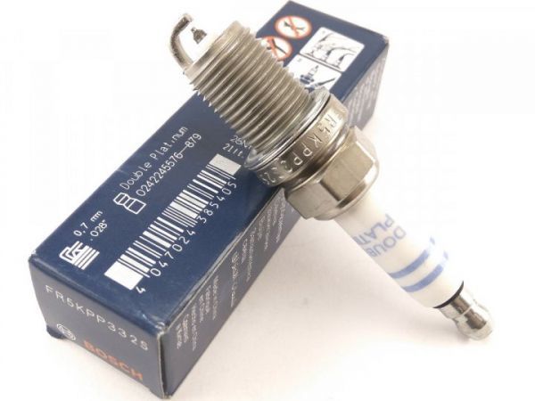 Свеча зажигания