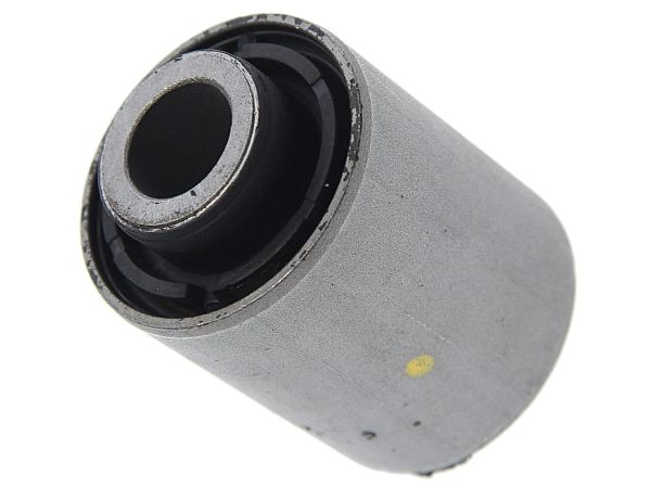 Сайлентблок рычага заднего поперечного (нижнего, к подрамнику, 4WD)