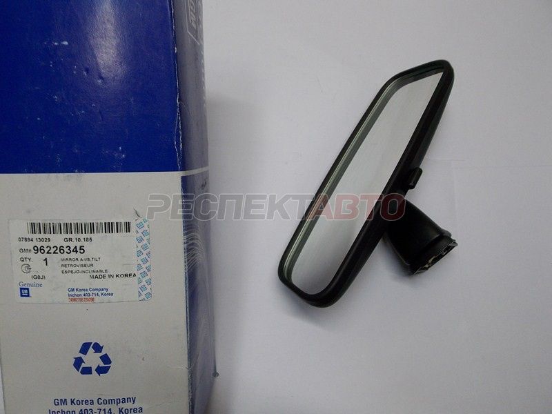 Зеркало салонное