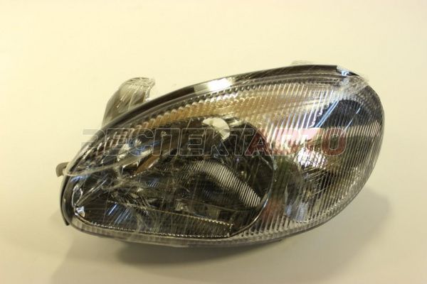 Фара левая (под корректор)