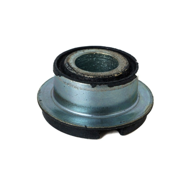 Сайлентблок рычага переднего поперечного (ромашка)