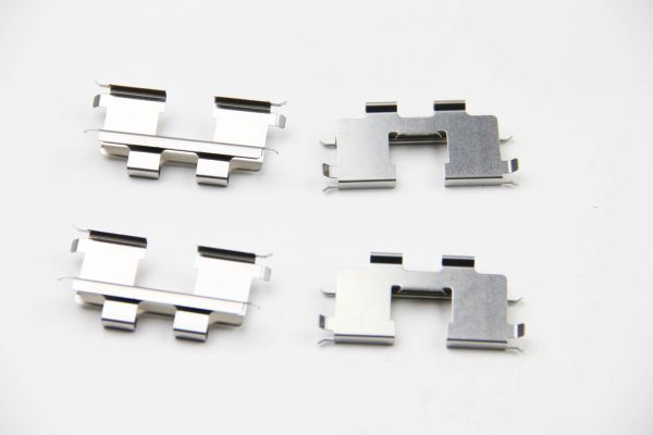 Ремкомплект суппортов задних (скобы колодок 4шт)