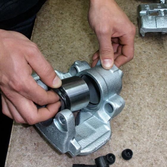 Переборка тормозного суппорта