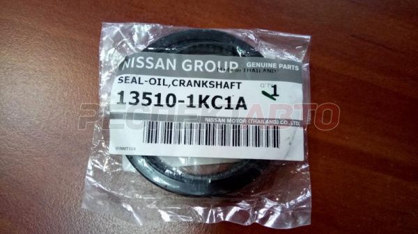 Сальник коленвала передний