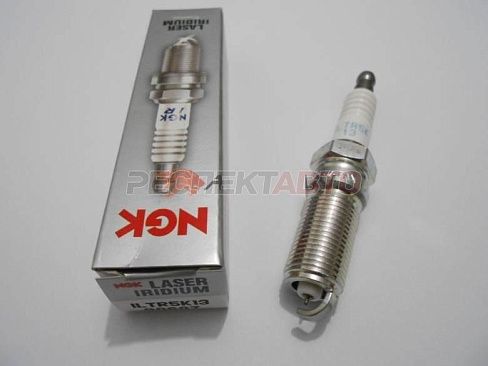 Свеча зажигания