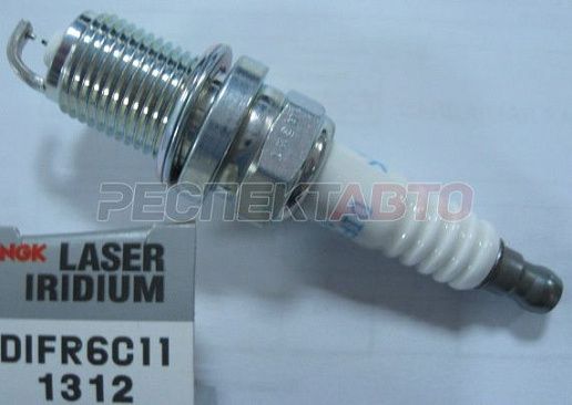 Свеча зажигания