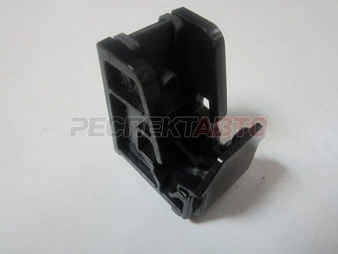 Кронштейн фары (нужно 2)