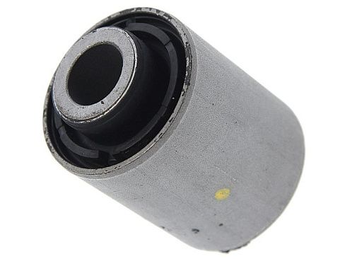 Сайлентблок рычага заднего поперечного (нижнего, к подрамнику, 4WD)