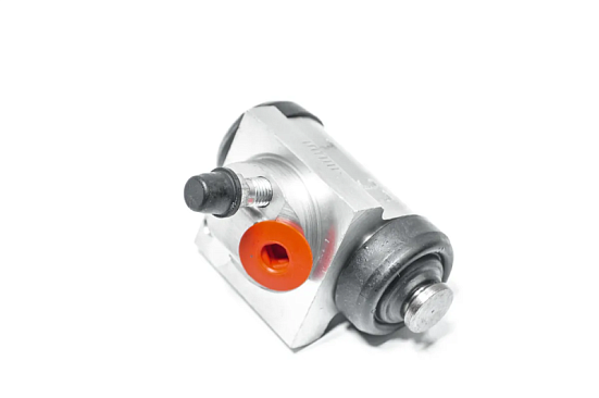 Цилиндр тормозной задний левый