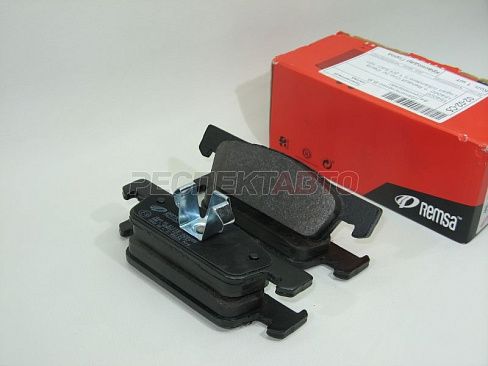 Колодки тормозные передние