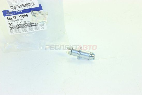 Болт регулировки колодок ручного тормоза левый