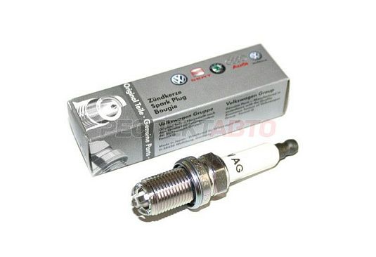 Свеча зажигания