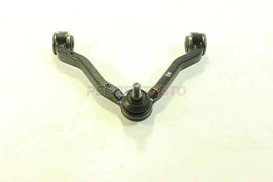 Рычаг передний верхний правый (шаровый)