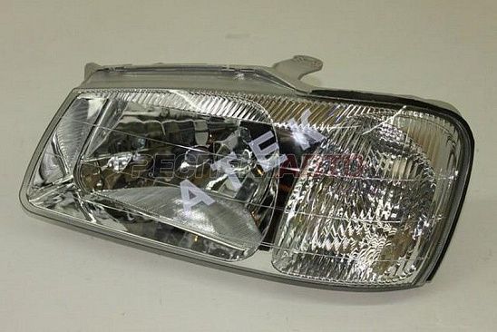 Фара левая