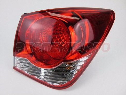 Фонарь задний правый (наружный)