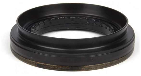 Сальник привода левый