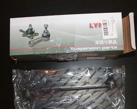 Стойка стабилизатора переднего