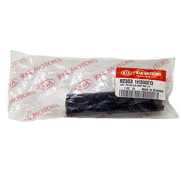 Крышка панели двери передней левой